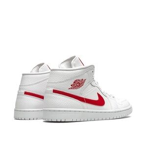 Jordan one mid university red